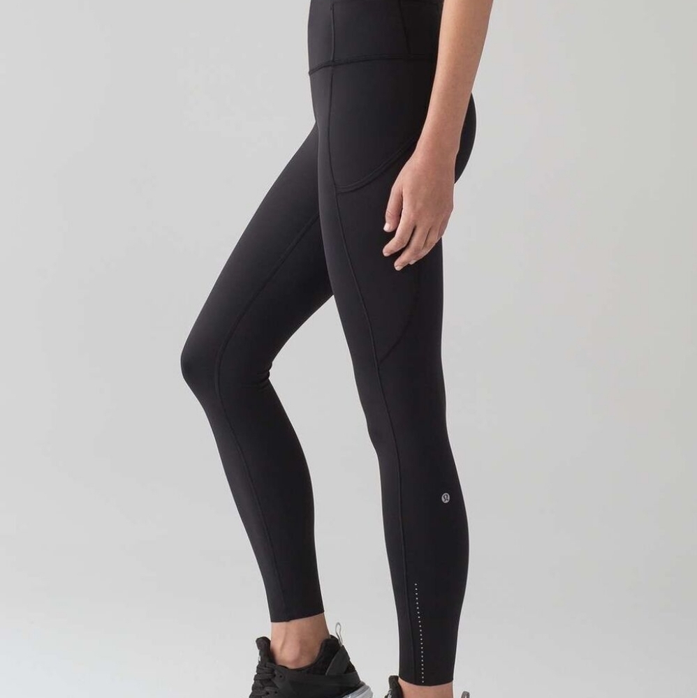 Women's lululemon Black fast and free